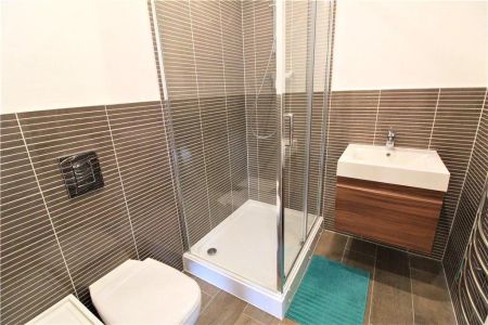 Queens House, Queens Road - Photo 5