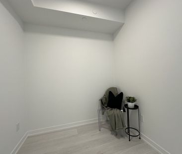 For Lease - 2501 Saw Whet Boulevard Unit# 226, Oakville, Ontario - Photo 3