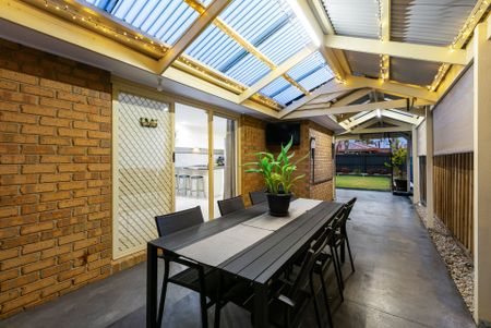 9 Cations Court, Altona Meadows VIC 3028 - House For Rent | Domain - Photo 3