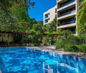 Luxury Garden Apartment Overlooking Cook + Phillip Park - Photo 1