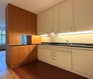 Grosszügige 3-Zimmer-Altstadtwohnung am Spalenberg mit Balkon - Foto 4
