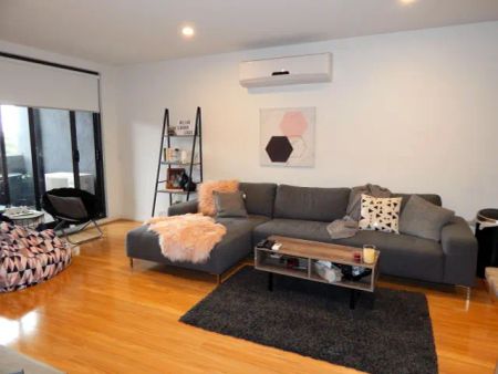 2Bedrooms, 2Bathrooms - Photo 3