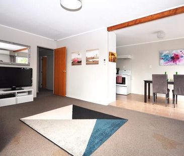 Family home in a quiet location - Photo 6