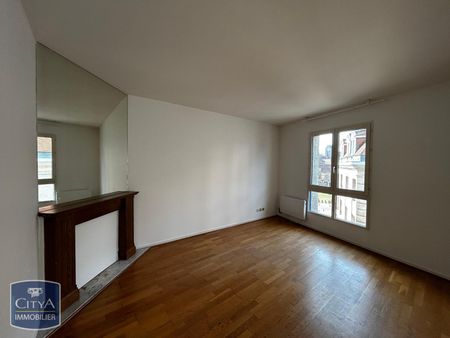 Location Appartement 3 pièces 90m² LILLE 59000 - Photo 2