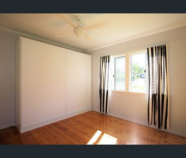 Stylish Family Home in Fantastic Location - Photo 2