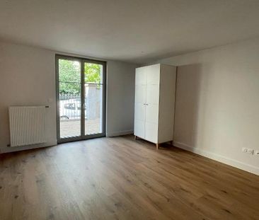 Location Appartement 1 pièce 37m² MULHOUSE 68100 - Photo 2