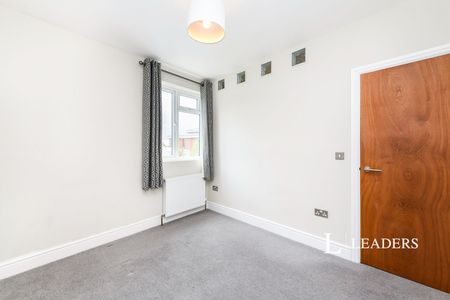 1 bedroom apartment to rent Garlands Road, Redhill, Surrey, RH1 - Photo 4