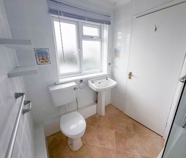 Bracklesham Court, Bracklesham Lane - Photo 4