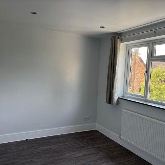 Deene Close, Market Harborough - Photo 1