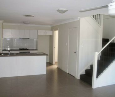 Family sized four bedroom home containing ducted air conditioning t... - Photo 3