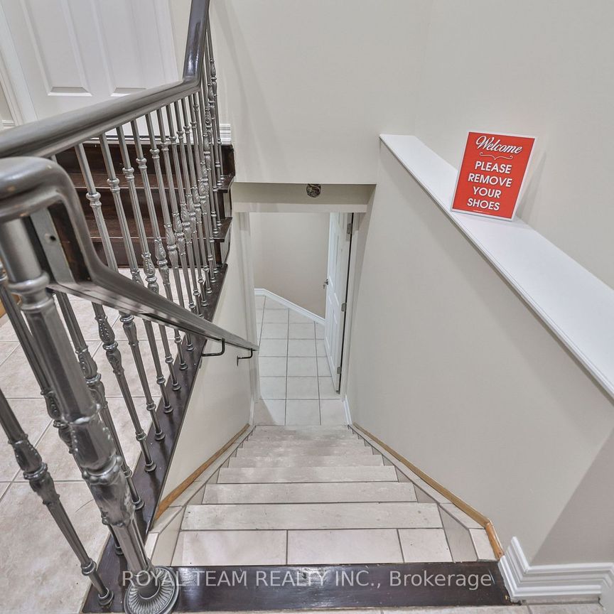 For Lease - 62 Kingly Crest Way Unit# Lower, Vaughan, Ontario - Photo 1