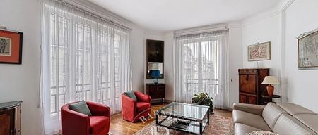 Appartement • Dupleix-Motte Picquet - Photo 2