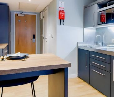 Accessible studio near Sheffield City Centre - Photo 6