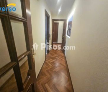 Piso en alquiler en Centro - Photo 2
