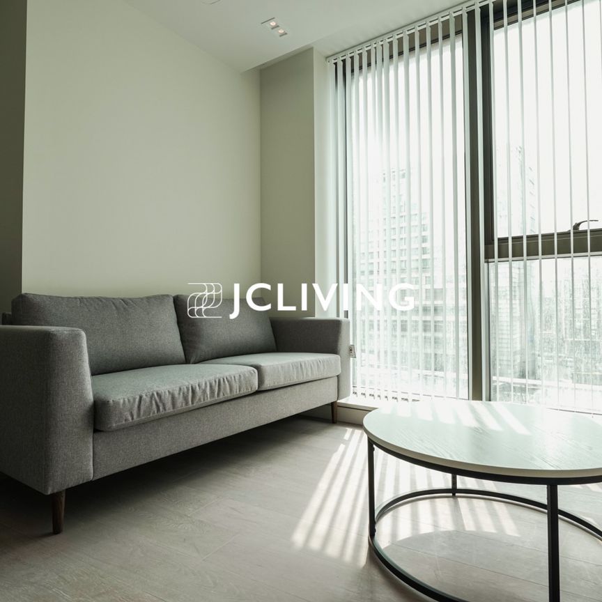 WESTMARK TOWER, LONDON, W2 - Photo 1