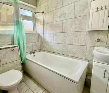 Pipers Green Kingsbury Road, Kingsbury, NW9 - Photo 1