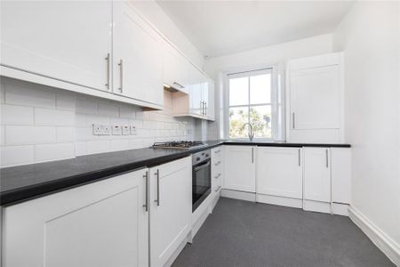 1 bedroom flat to rent - Photo 2