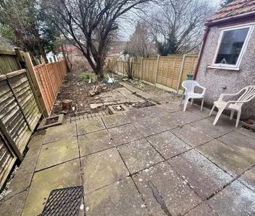 4 bedroom terraced house to rent - Photo 2