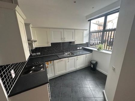 1 bedroom flat to rent - Photo 3