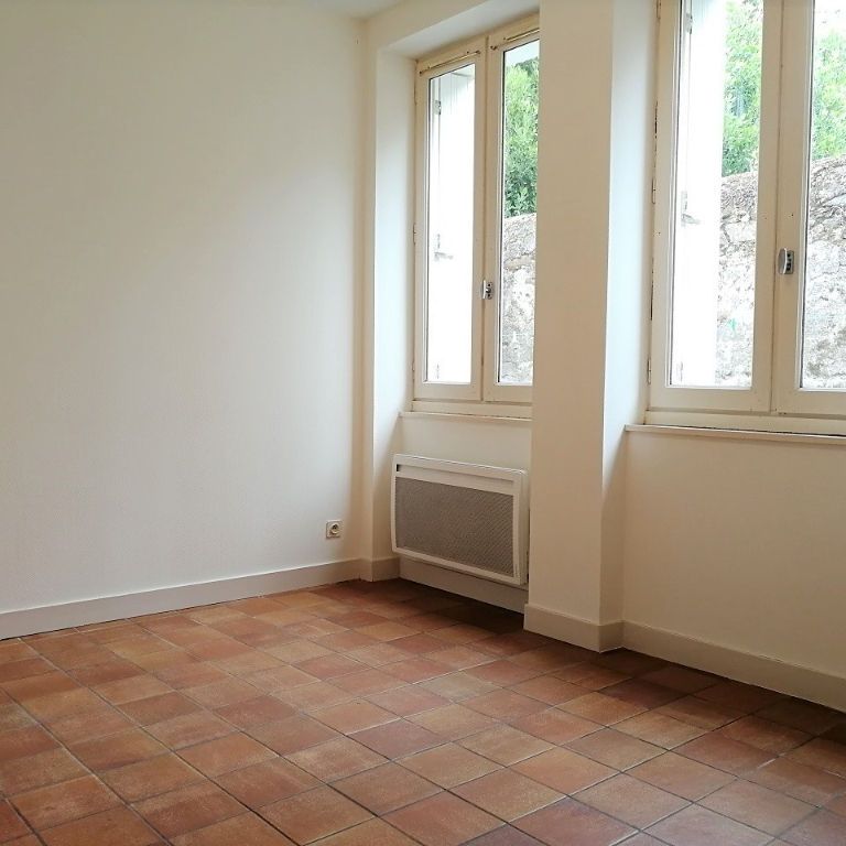 A Louer - Nantes St Clement - Appartement 2 Pièces De 35.68 M² - Photo 1