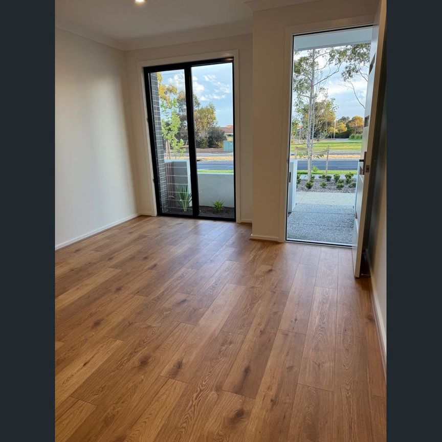 Prime Location - Photo 1