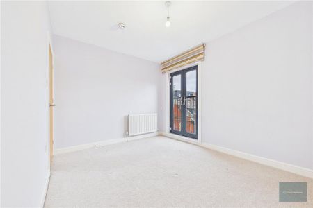 3 bedroom apartment to rent - Photo 5