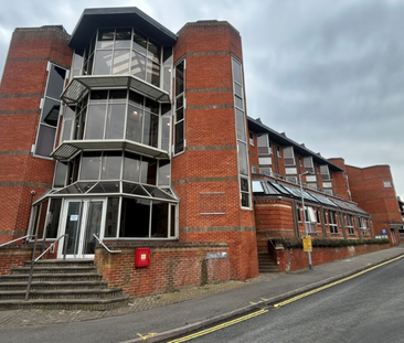 Studio to rent - Photo 6