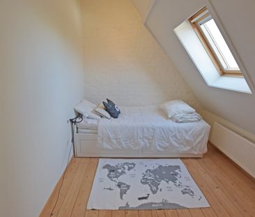 Mooi gemeubeld huis nabij het centrum - Photo 3