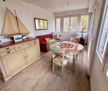 Appartement F2 en centre-ville avec ascenseur et parking collectif - Photo 4