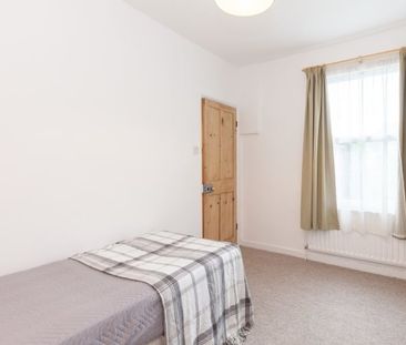 Canal Street, Oxford - Photo 2