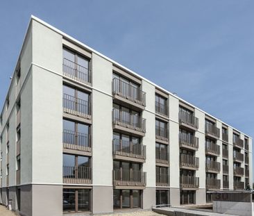 Ein glücklicher Wohnungsstart - Photo 1