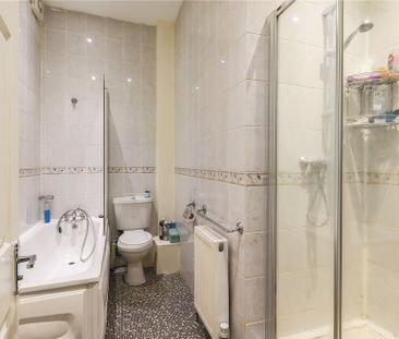 3 Bedroom Flat to Rent - Photo 4