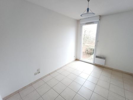 location Appartement T2 DE 42.26m² À TOULOUSE - Photo 3