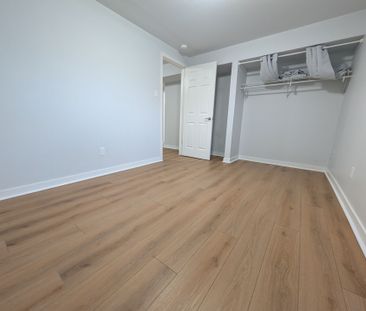 For Lease - 31 Buchanan Street, Barrie, Ontario - Photo 1