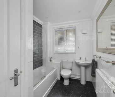 Austin Crescent, Crownhill, Plymouth - Photo 5