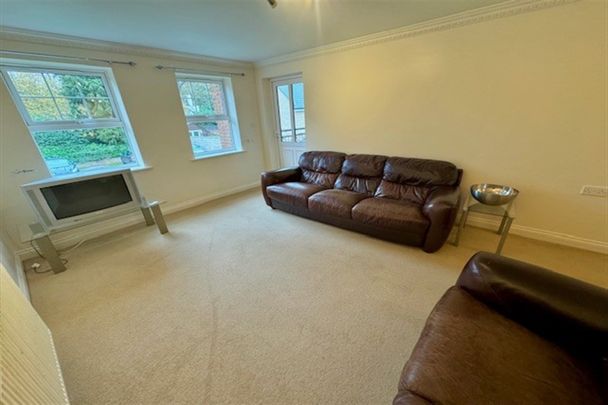 Westwood Road, Highfield, SO17 - Photo 1