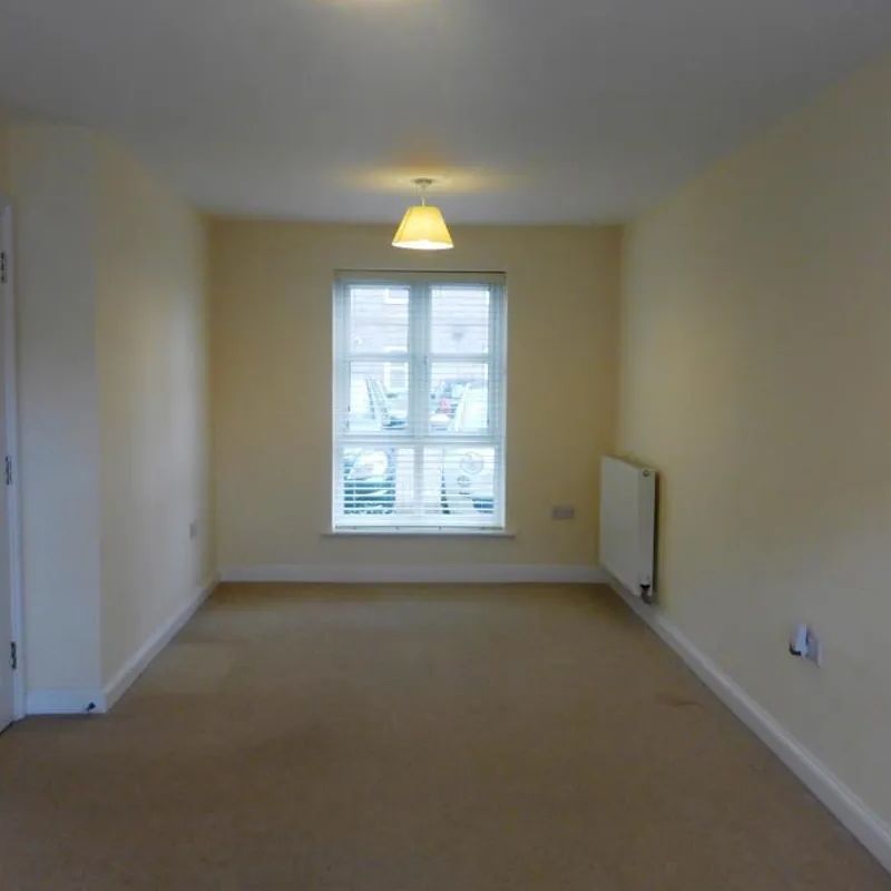 Gwendoline Buck Drive, AYLESBURY - Photo 1
