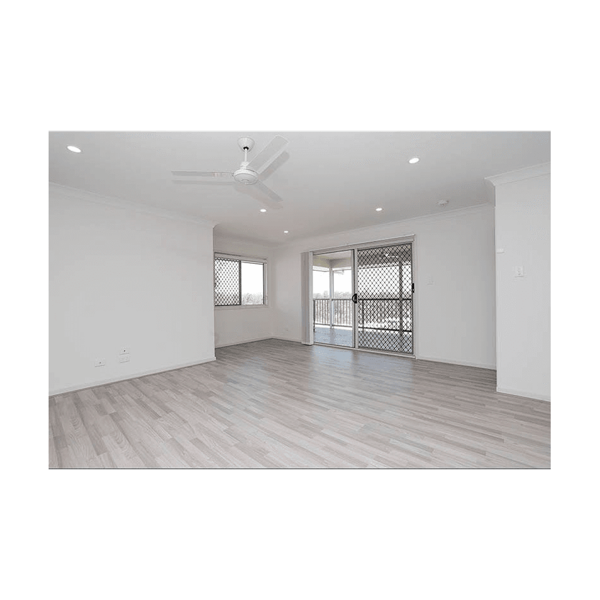 1/72 Whitmore Cres, Goodna, Qld 4300 - Photo 1