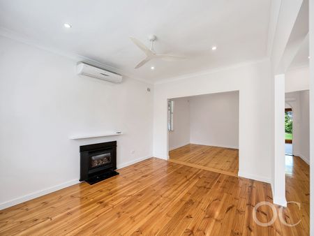 Open the Door to Light, Comfort & Everyday Convenience - Photo 5