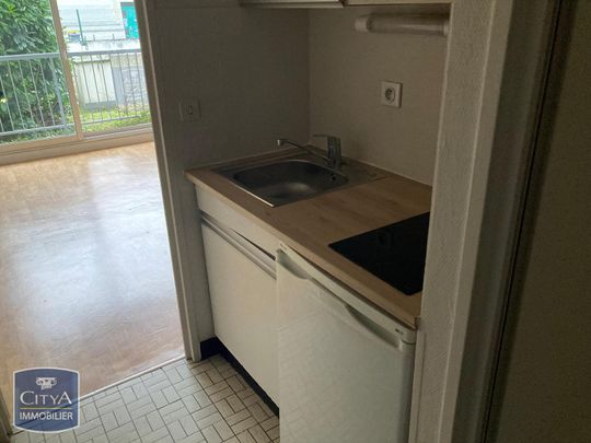 Location Appartement 1 pièce 18m² LILLE 59000 - Photo 1