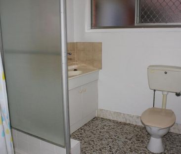 Ground-floor Unit In Peaceful Nathan Location! - Photo 2