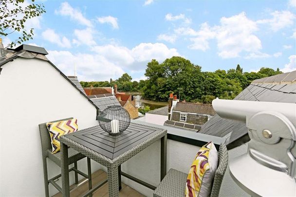 5 bedroom detached house to rent - Photo 1