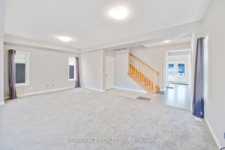 For Lease - 107 Honey Street, Cambridge, Ontario - Photo 2