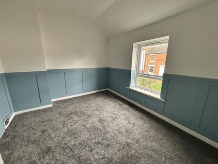 3 bedroom terraced house to rent - Photo 2