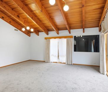 HOME FOR RENT IN WERRIBEE - Photo 4