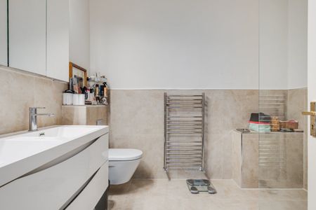 Clifton Gardens, Maida Vale, London, W9 - Photo 5