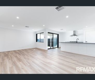 Spacious Brand New 4x2 with Theatre room - Photo 4