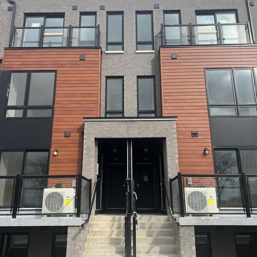 For Lease - 165 Tapscott Road Unit# 08, Toronto, Ontario - Photo 1