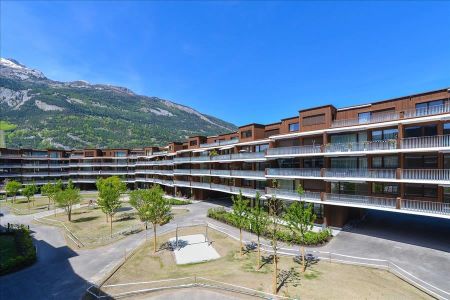 "Rent without deposit - Tschent Wohna - urban with plenty of green space" - Photo 5