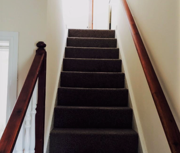 5 bedroom end of terrace house to rent - Photo 6